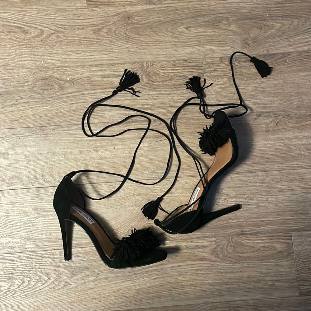 Steve Madden tassel heels